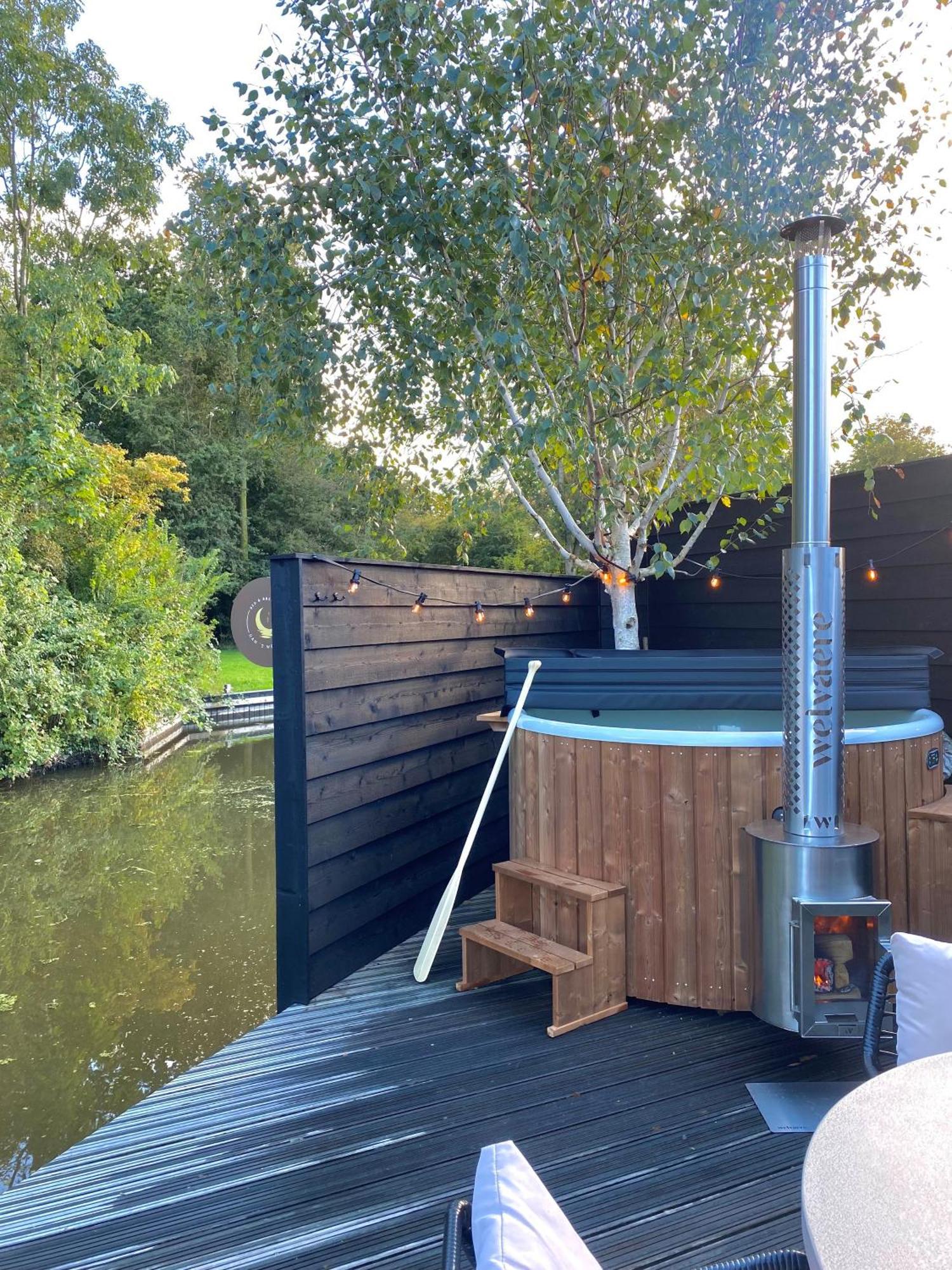 B&B Oan't Wetter Dokkum Exterior foto
